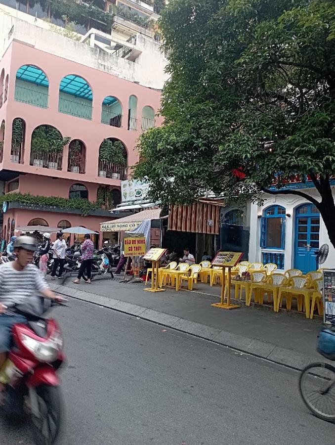 Lady Sara Hostel Ho Chi Minh-stad Buitenkant foto