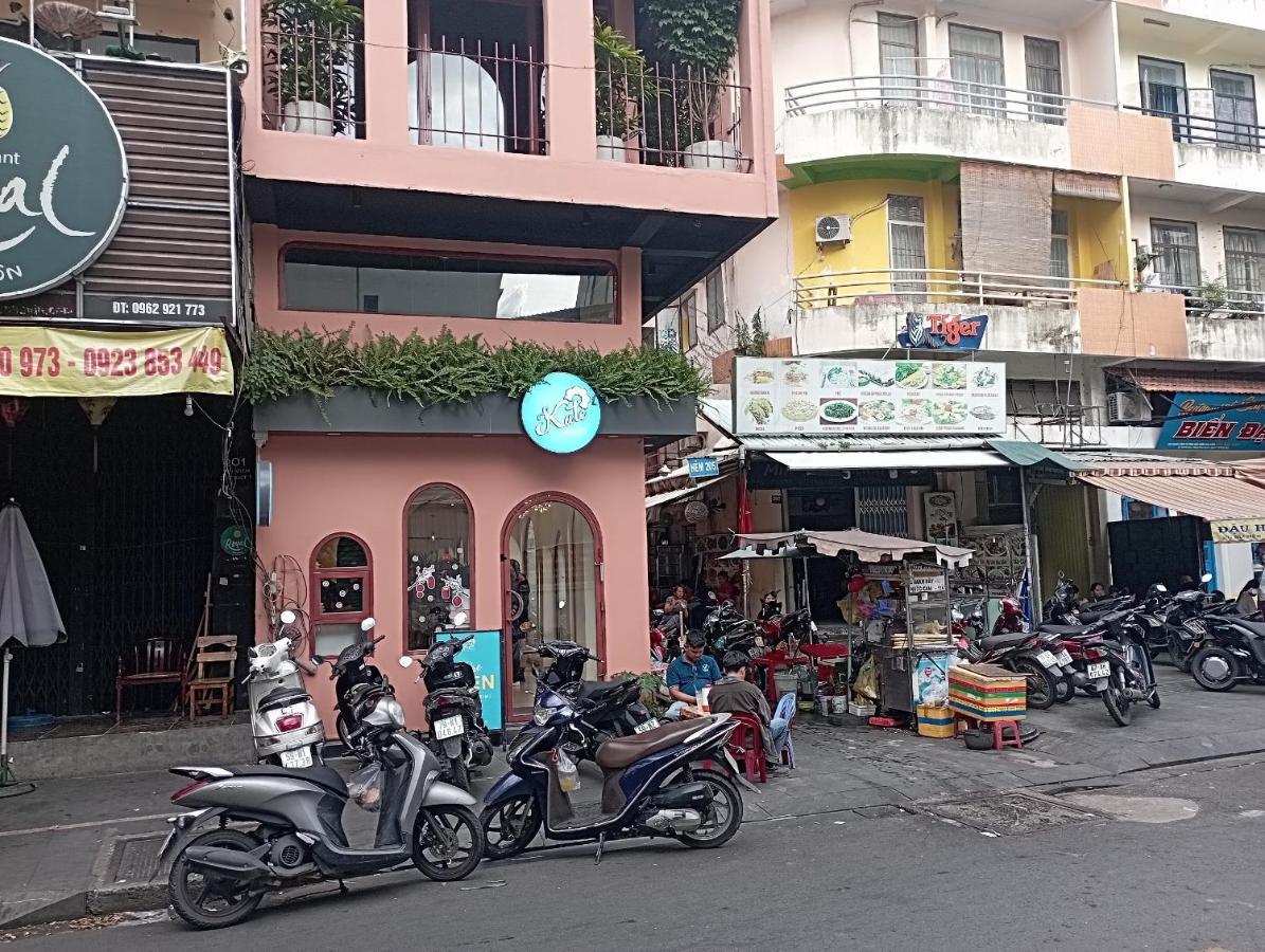 Lady Sara Hostel Ho Chi Minh-stad Buitenkant foto